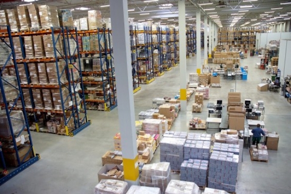Dlaczego warto stosować outsourcing logistycznej obsługi e-commerce?