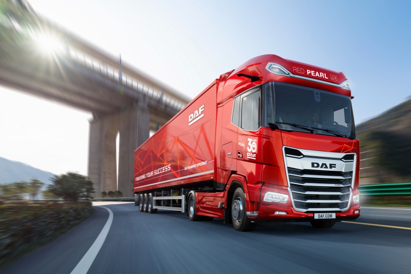30 DAF 800px 08042025 1