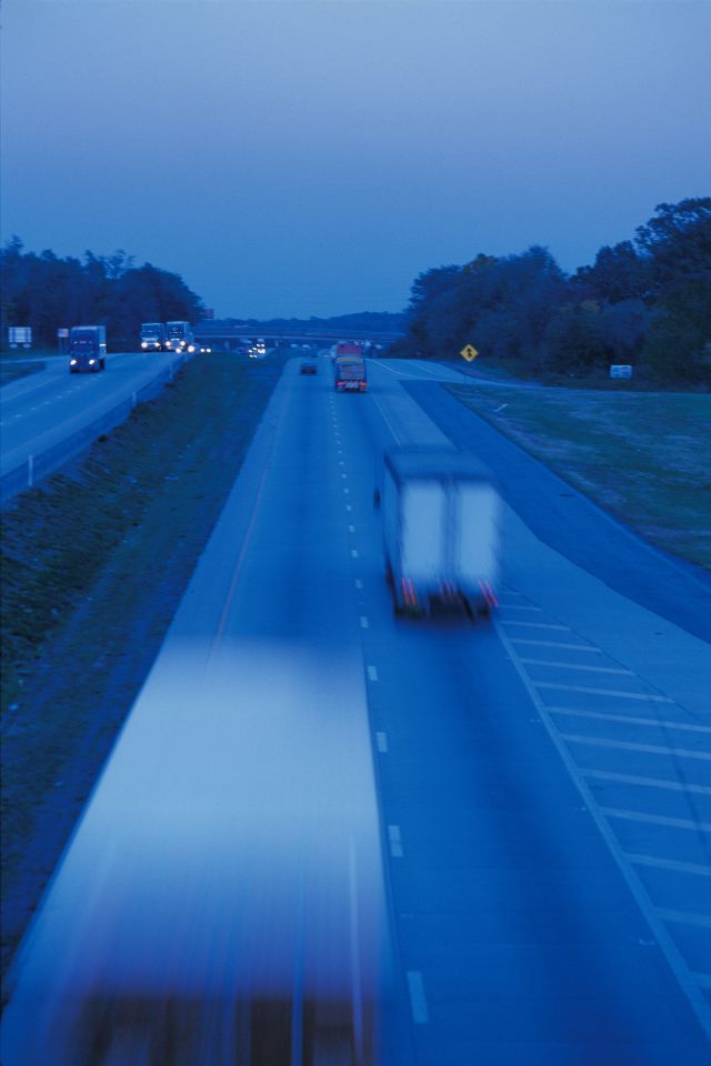 Dobrą kondycję branży transportowej potwierdzają wyniki finansowania transportu ciężkiego przez firmy leasingowe. Dobrą kondycję branży transportowej potwierdzają wyniki finansowania transportu ciężkiego przez firmy leasingowe.