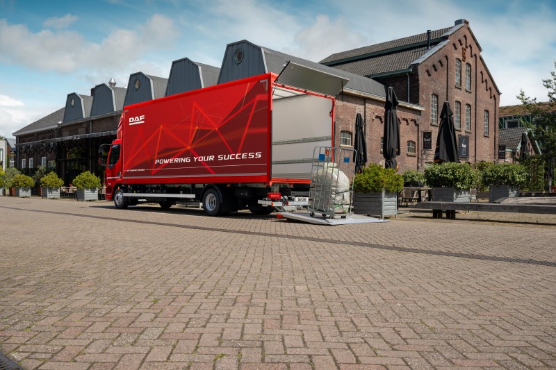 DAF wprowadza wersje modelu XB z fabrycznymi zabudowami 2211072025800px