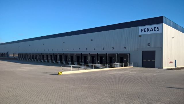Źródło: PEKAES Nowy magazyn PEKAES SOSNOWIEC