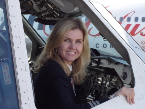 Kapitan Susanne Brun z firmy FedEx. Źródło: FedEx Kapitan Susanne Brun z firmy FedEx. Źródło: FedEx