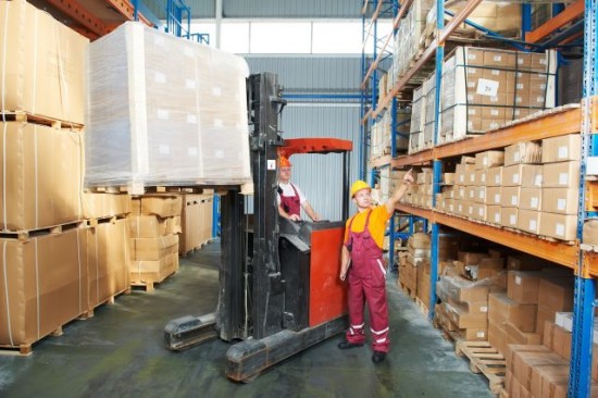 System produkcyjny każdego przedsiębiorstwa nie może dobrze funkcjonować bez dobrze zorganizowanej logistyki wewnętrznej, a użycie narzędzi Lean Manufacturing może znacznie wpłynąć na optymalizację przepływów surowców, komponentów czy wyrobów gotowych. 