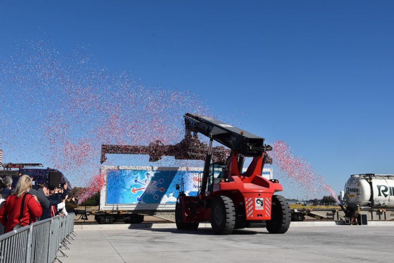 terminal brwinow 5 materiały prasowe Hupac