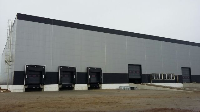 Budowa pierwszej hali na terenie Waimea Logistic Park Korczowa przebiega zgodnie z harmonogramem. Źródło: Waimea Logistic waimea www