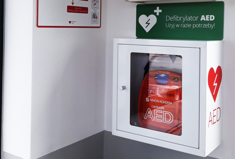 Prologis wyposaża parki w defibrylatory AED