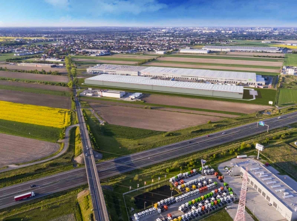 Anton Röhr wprowadza się do Logistics Park Poznań