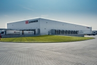 Zdalnie sterowane wózki widłowe w DB Schenker