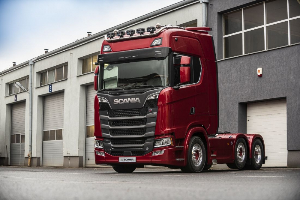 Pierwsza Scania 770S w Polsce