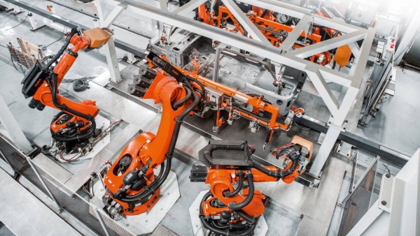 Proces robotyzacji w zakładzie produkcyjnym
